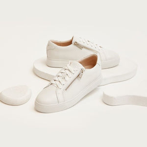 BILLIE II - WHITE