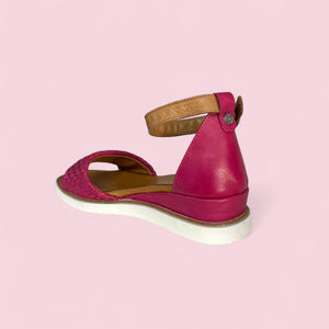 LUCKY - CERISE/TAN